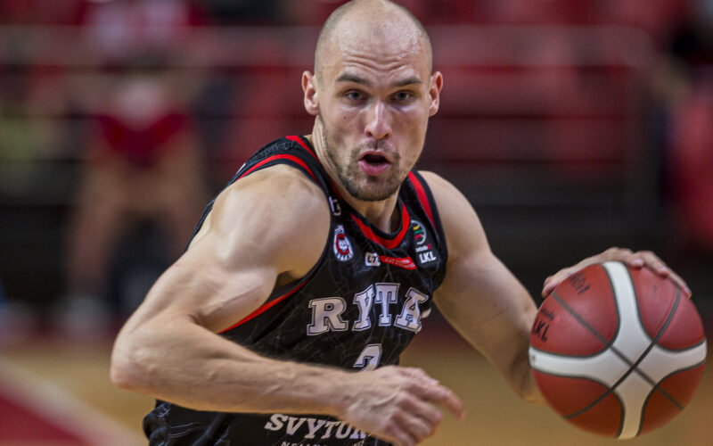 "Rytas" įveikė "Šiaulius"