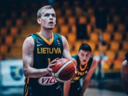 A.Velička keičia karjeros kryptį