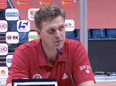 D. Adomaitis palieka Jeruzalę