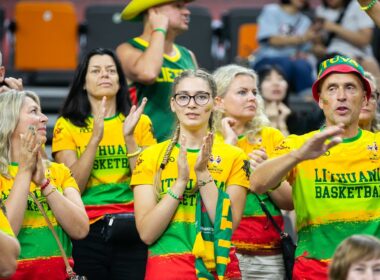 Sirgaliai grįžta į arenas