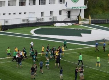 Bulgarijos moterų futbole - aršios muštynės