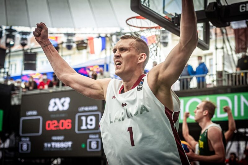 Latviai eliminavo lietuvius