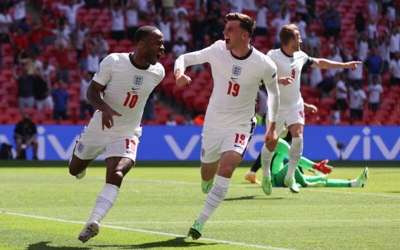 Anglai užtinktintai pateko į Europos čempionato aštuntfinalį