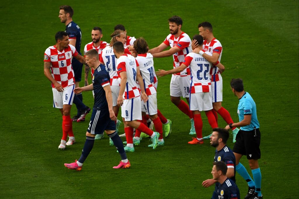 Kroatijos rinktinė spėjo į nuvažiuojantį Euro čempionato traukinį
