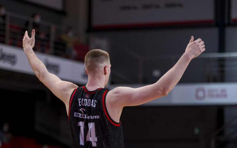 Echodas palieka Vilnių