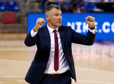 Saras savo komanda atvedė į dar vieną finalą