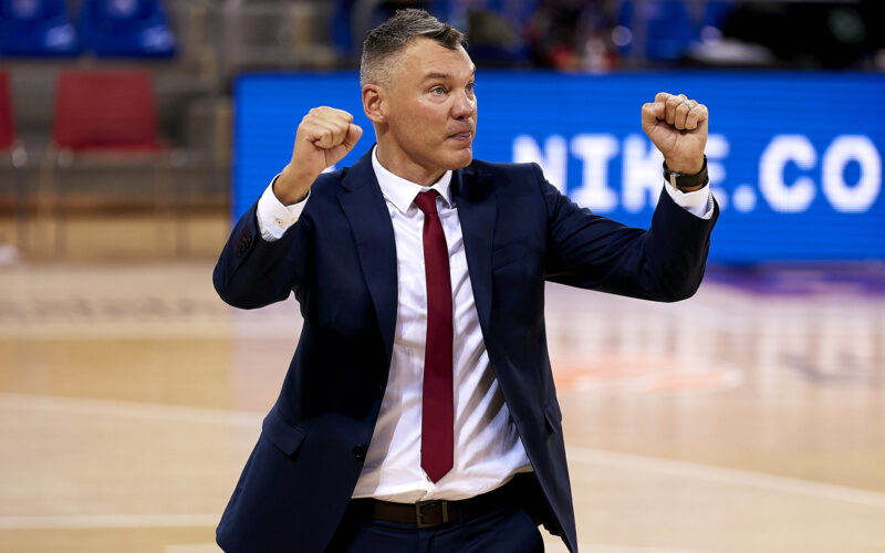 Saras savo komanda atvedė į dar vieną finalą