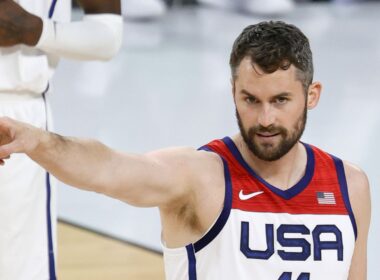 Kevinas Love'as į Tokyo olimpinėse žaidynėse nedalyvaus