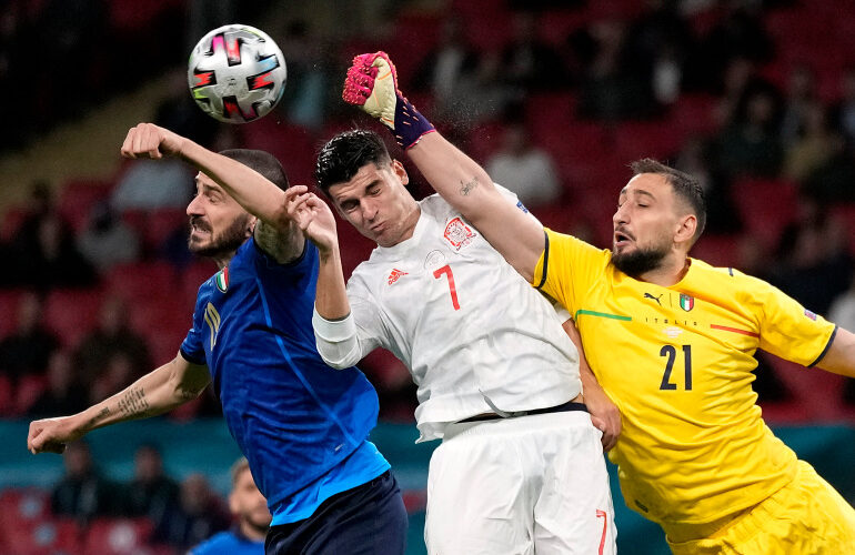 Italijos ir Ispanijos kovos akimirka