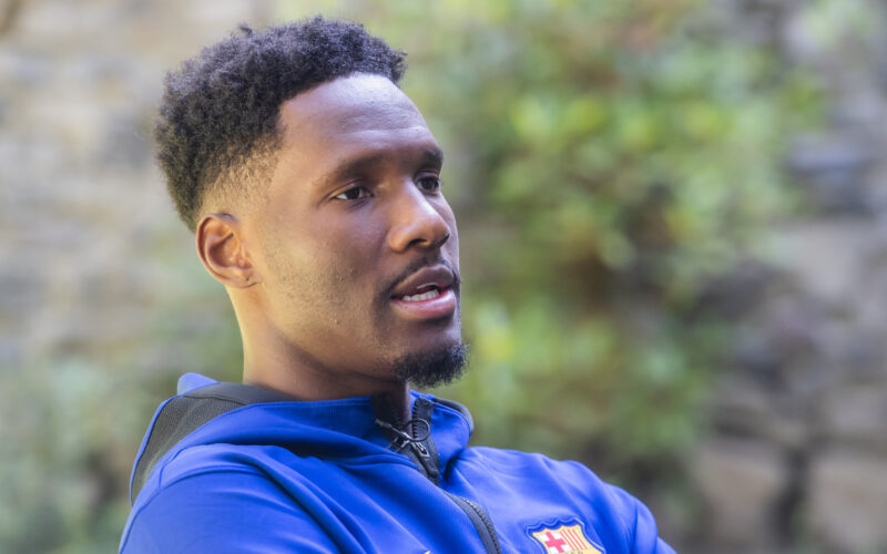 Nigelas Heysas nustebino pakeisdamas pavardę