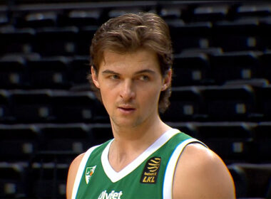 S.Vasturia baigė profesionalo karjerą