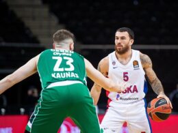 M. jamesas žais su D. Motiejūnu