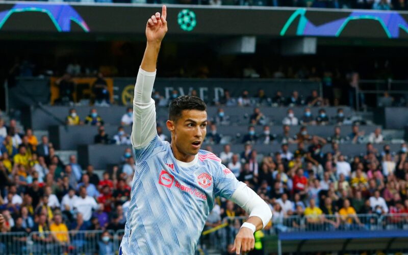 Mančesteris iir toliau laimi, o C.Ronaldo toliau muša