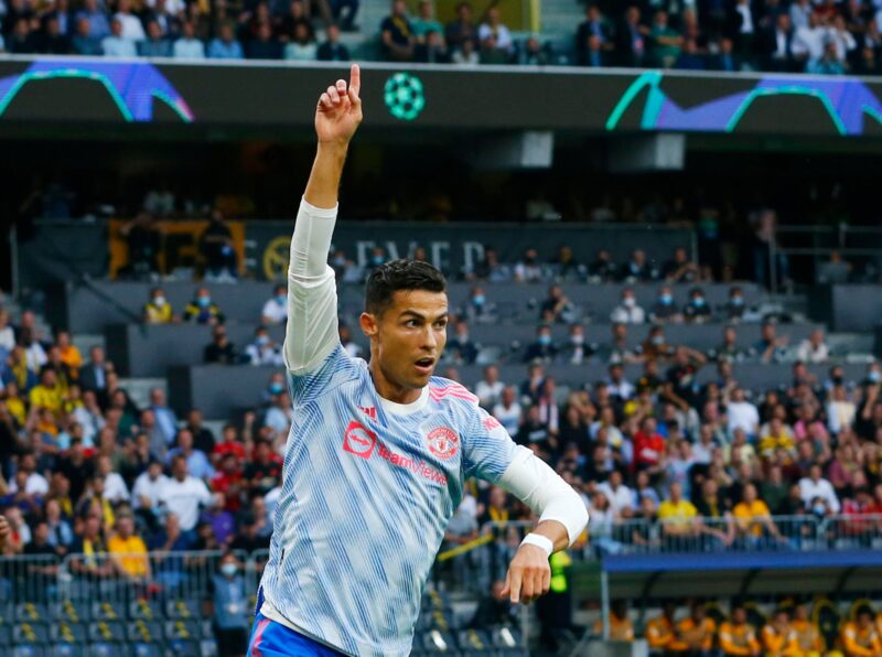Mančesteris iir toliau laimi, o C.Ronaldo toliau muša