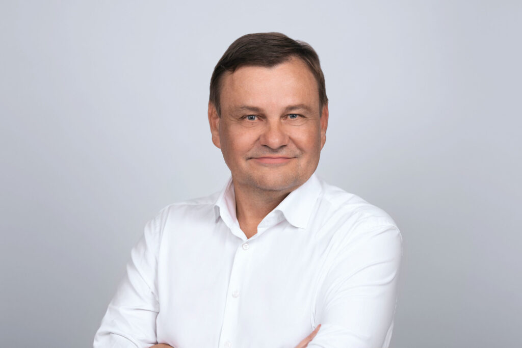 V. Gedvilas perims LKF vairą iš A. Sabonio