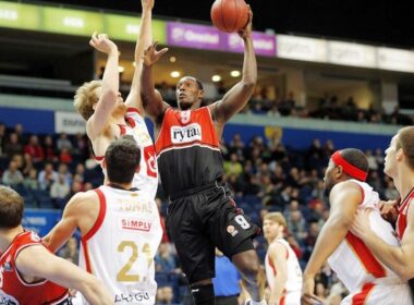 J. Palacios 2013-2014m. sezone