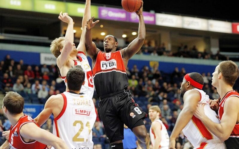 J. Palacios 2013-2014m. sezone