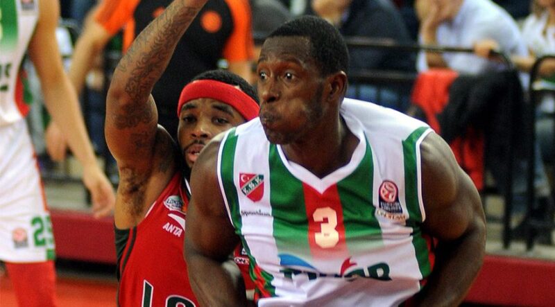 J. Palacioso dienos Izmyre