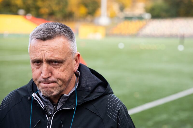 Susirūpinęs V. Ivanauskas