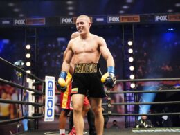 Čempionas kratosi kovos su E.Stanioniu