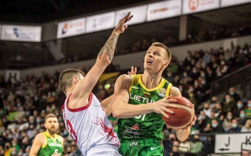 Daug nervų kainavusiame mūšyje Lietuva įveikė Čekijos rinktinę