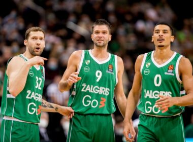 J. Strelnieks, M. Kalnietis, T.Webster