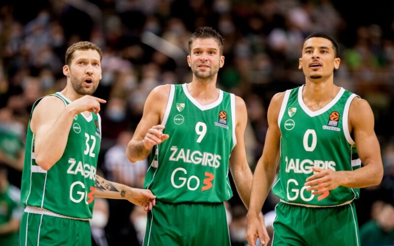 J. Strelnieks, M. Kalnietis, T.Webster