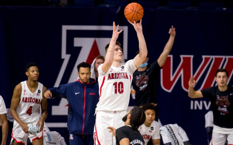 Ą. Tubelis toliau spindi NCAA