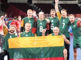 Triumfo Tokijuje akimirkos