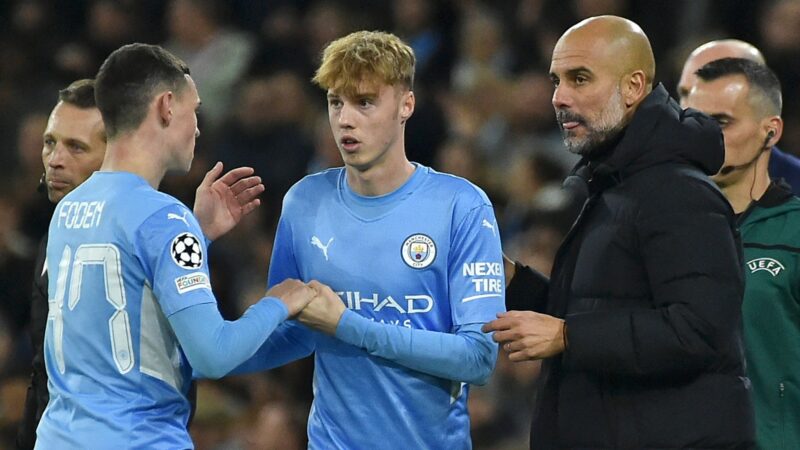 Anglijos derbyje triumfavo "Man City"