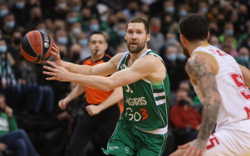 J. Strelnieks prieš Monako ekipą žaidė puikiai