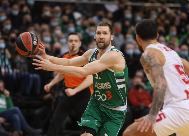 J. Strelnieks prieš Monako ekipą žaidė puikiai